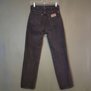 Women's Black Wrangler Jean's size 11 x 36